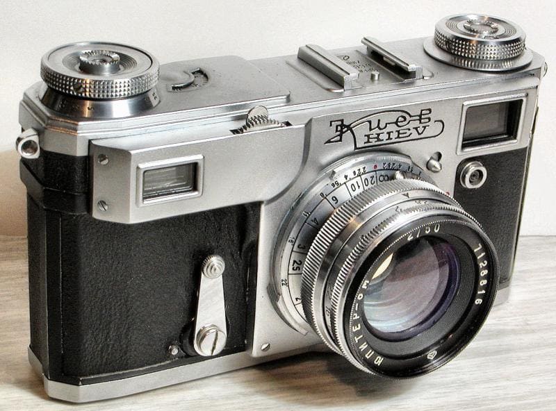 Фотография фотоаппарата «Киев 4А». Фотография фотоаппарата «Киев 4А».