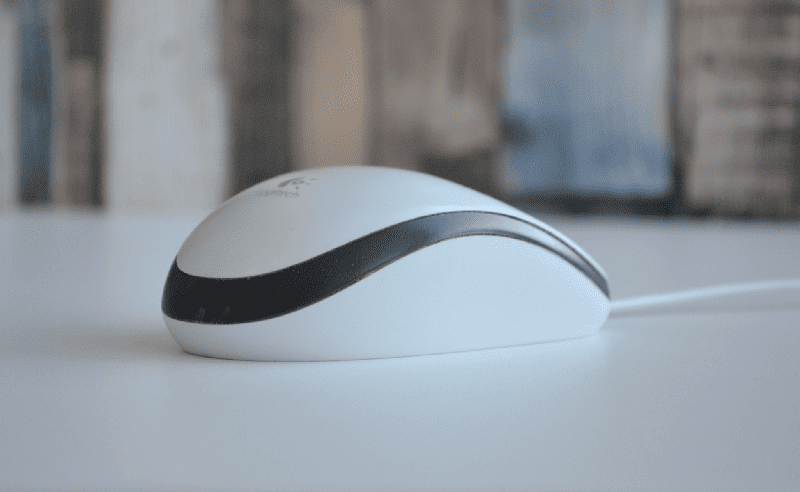 Logitech M100 Logitech M100
