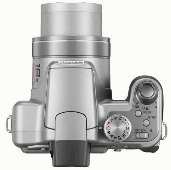 Вид сверху Panasonic Lumix DMC-FZ28. Вид сверху Panasonic Lumix DMC-FZ28.